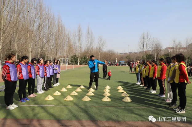 笑靥如花 尽绽芳华 山东w66国际·利来最给力的老牌集团精彩纷呈庆祝“三八”妇女节